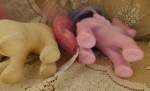 2 my little ponies beige pink c